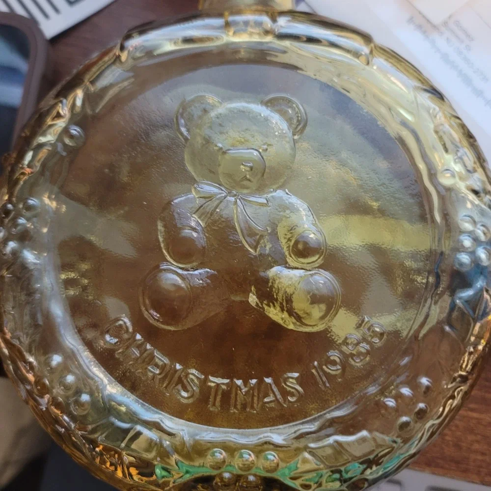 1985 VTG Wheaton Village The‎ Teddy Bear Glass Decanter Handmade Christmas Decor